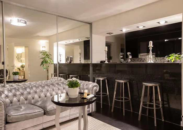 Diamond Premium Pool & Sauna Luxury Private * Познань