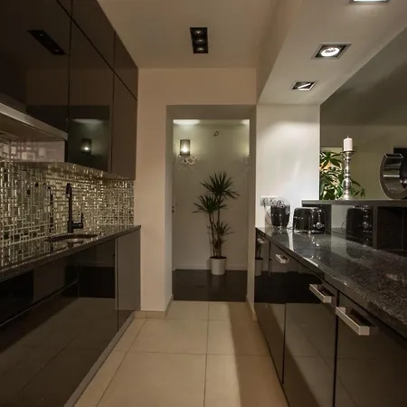 Diamond Prywatny Basen Jacuzzi Sauna Na Wyłączność
