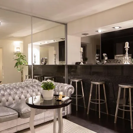 Diamond Premium Pool & Sauna Luxury Private * Poznań