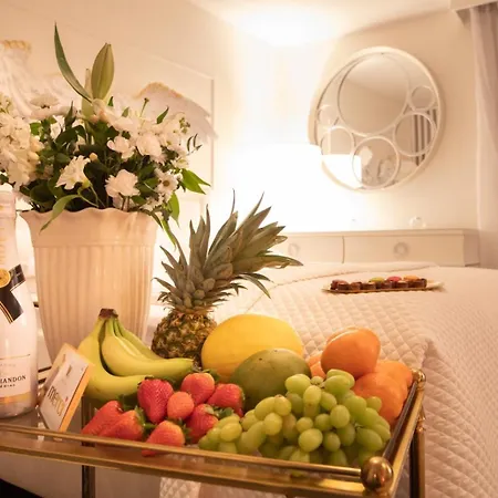 Diamond Premium Pool & Sauna Luxury Private Appartement