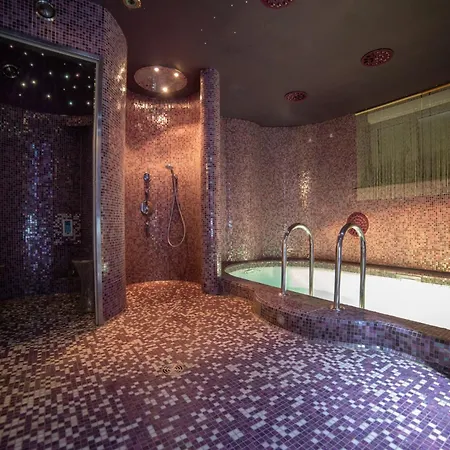 Diamond Premium Pool & Sauna Luxury Private 아파트